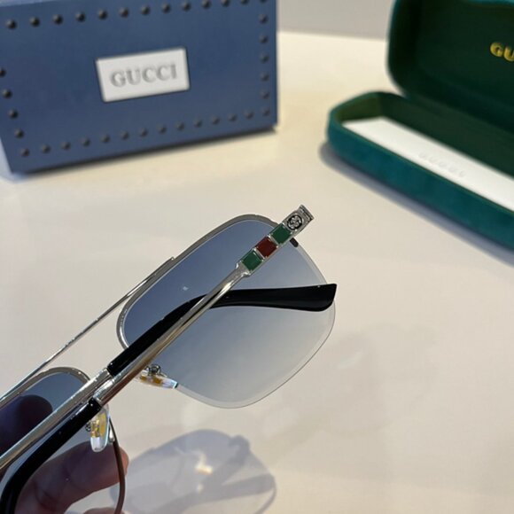 Gucci Women\'s Designer Sunglasses